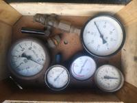 Alte Original DDR Armatur Druck Manometer Industrie kompressor Sachsen - Göda Vorschau