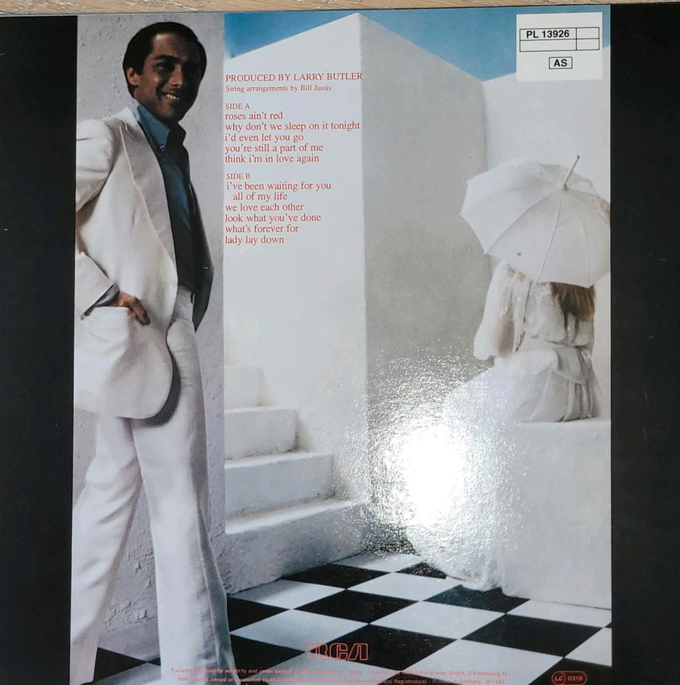 2 LPs Paul Anka both sides of love forever 32 hits in Ahrensburg