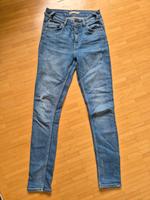 Levi's vintage high rise skinny  Gr.25/30 Hessen - Wettenberg Vorschau