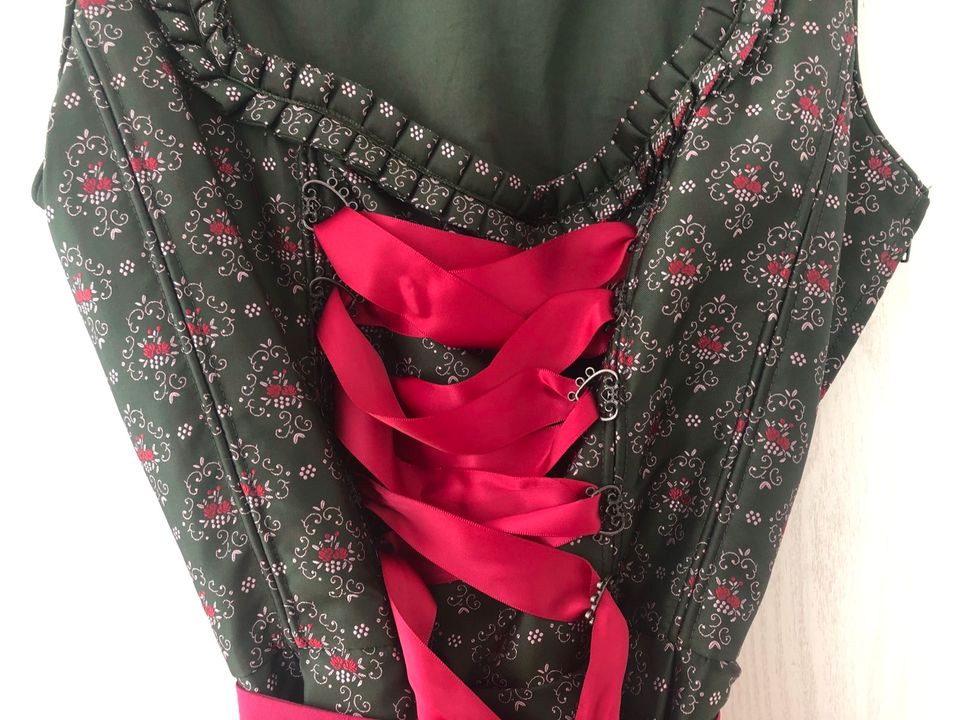 Hallhuber Dirndl - Tolles Dirndl- Gr. 40 - NEU in Bayern - Friedberg | eBay  Kleinanzeigen ist jetzt Kleinanzeigen