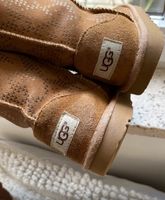 Ugg / Kinderboots/ Stiefeletten Stuttgart - Vaihingen Vorschau