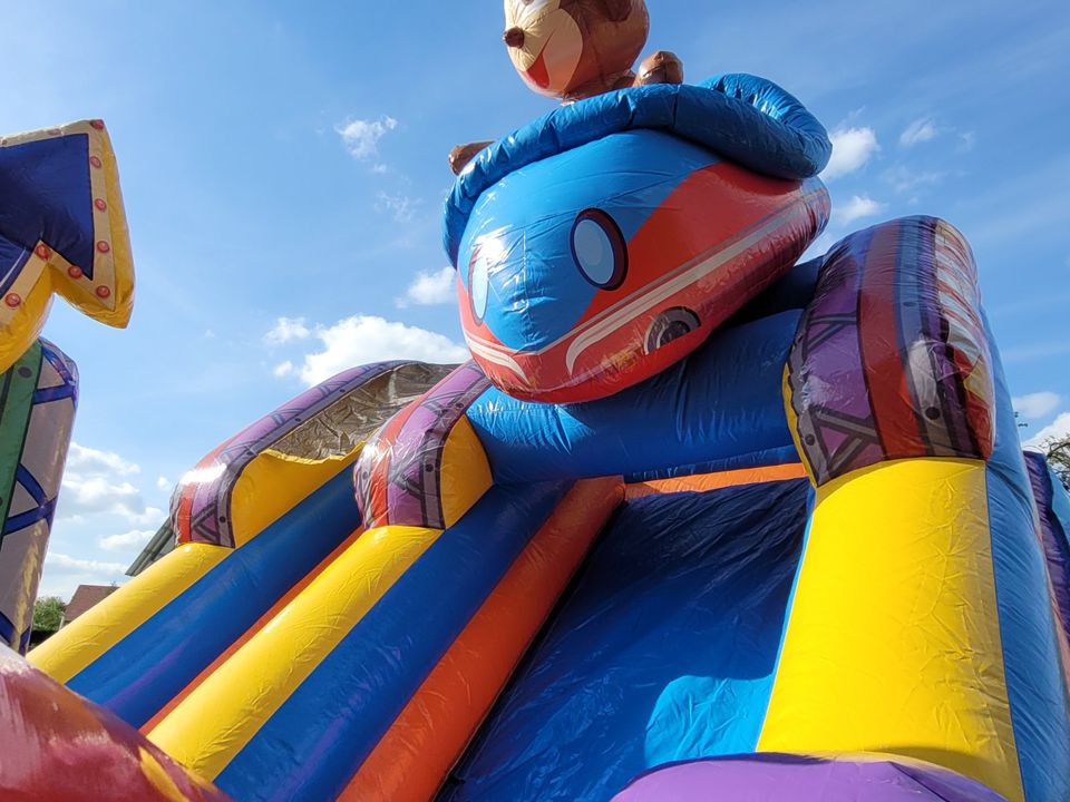 Hüpfburg 34 Jahrmarkt mit Rutsche mieten Vermietung in Pulsnitz