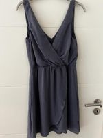 H&M Kleid Wickelkleid grau blau 38 Nordrhein-Westfalen - Witten Vorschau