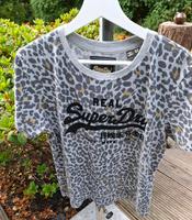 Superdry Shirt mit Animal Print, Gr. 42 Niedersachsen - Worpswede Vorschau