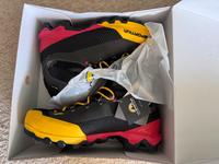 Neuwertige La Sportiva Schuhe Brandenburg - Leegebruch Vorschau