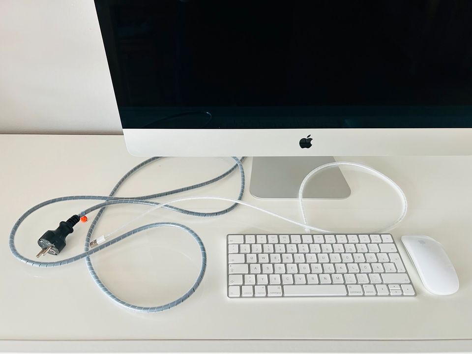 Apple iMac (27 Zoll, Ende 2012) & Wireless Keyboard & Magic Mouse in Rostock