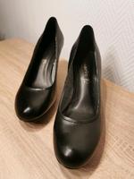 Tamaris Pumps Leder schwarz 40 Brandenburg - Blankenfelde Vorschau