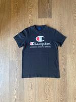 Champion Herren T-Shirt schwarz Gr. M Nordrhein-Westfalen - Meerbusch Vorschau