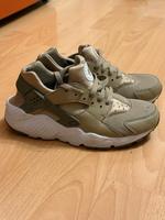 Nike Air Huarache.  Sportschuhe. Bayern - Landshut Vorschau