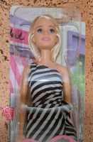 BARBIE PUPPE SCHWARZ-WEISS KLEID Östliche Vorstadt - Fesenfeld Vorschau