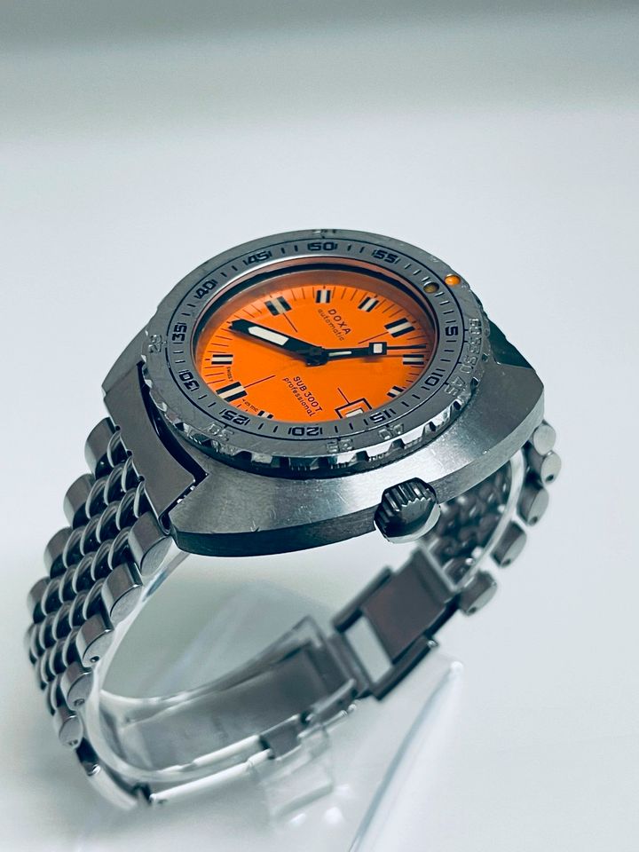 DOXA SUB 300T DIVER - CERTIFIED PRE OWNED - VINTAGE - 1967/1968 in Karlsruhe