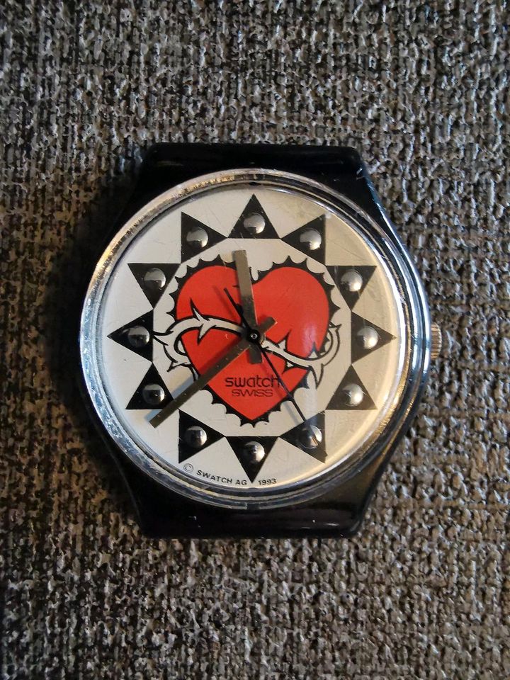 Swatch Uhr selten trash GB154 Bandana Rotes Herz 1993 in Essen