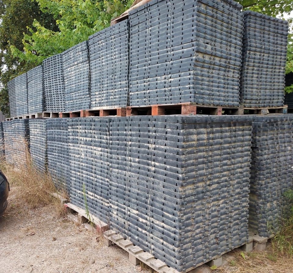 Reitplatzmatten / Reitbodenbelag / Paddockplatten in Langgöns