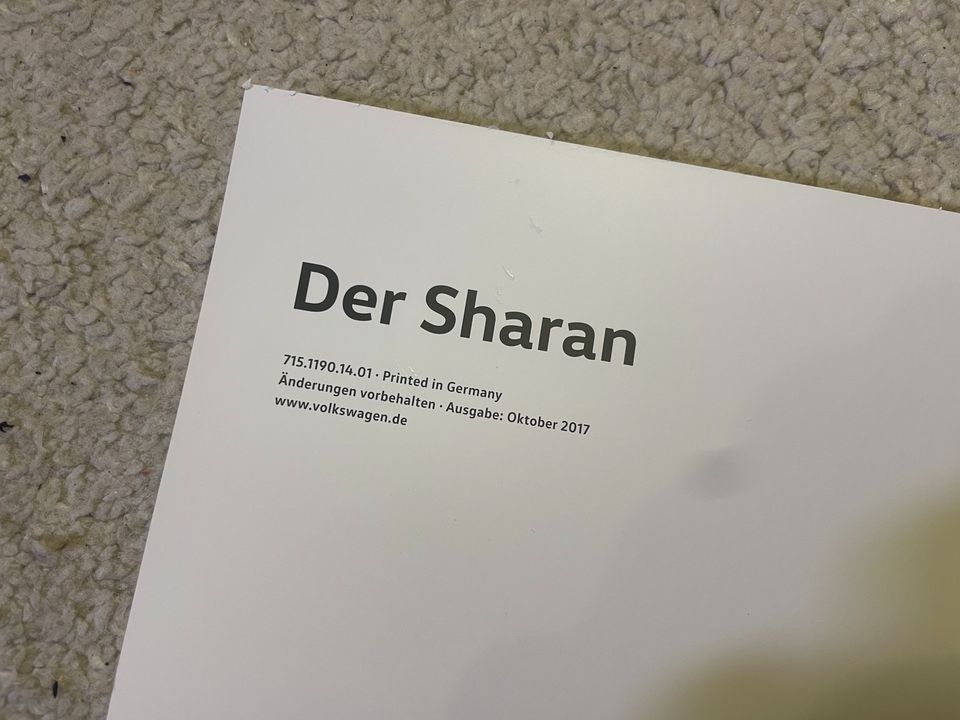 VW Sharan Prospekt und Preisliste 2017/2018 Neuwertig in Radebeul