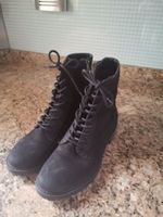 Damenschuhe Stiefeletten mit Absatz schwarz Gr. 37 schnüren Berlin - Zehlendorf Vorschau