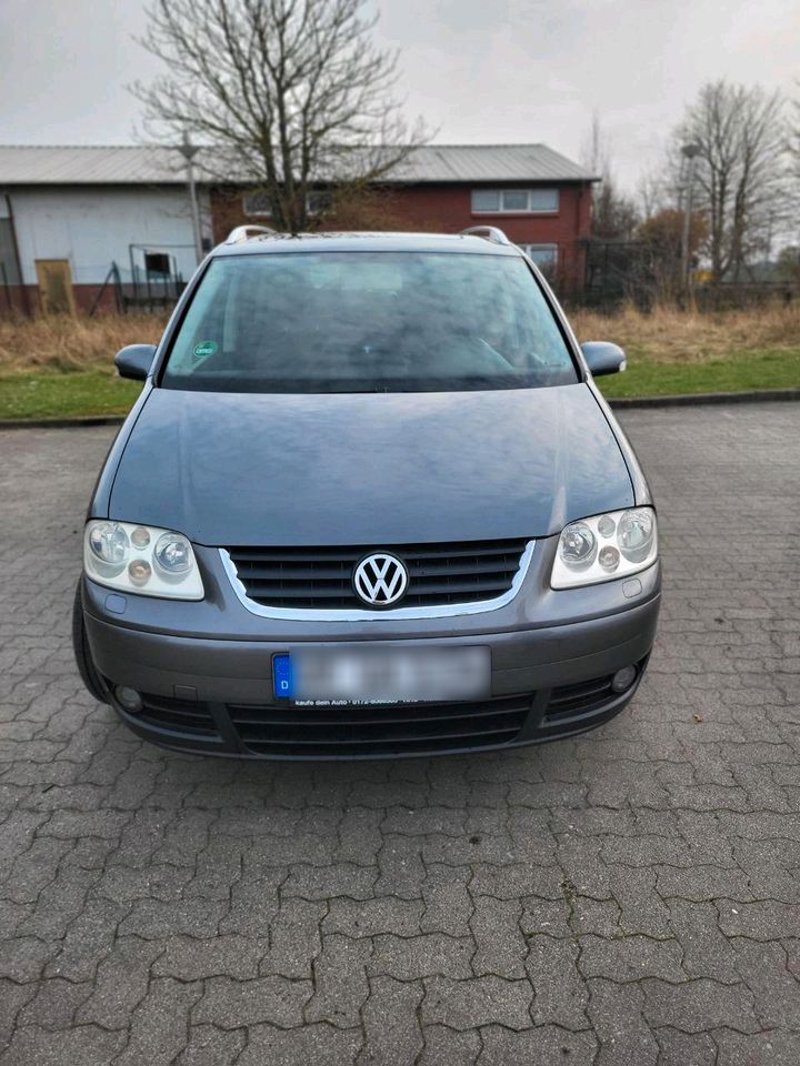 Volkswagen Touran in Grimmen