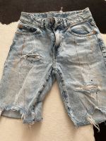 ZARA JEANS SHORT KURZ Hessen - Rodgau Vorschau