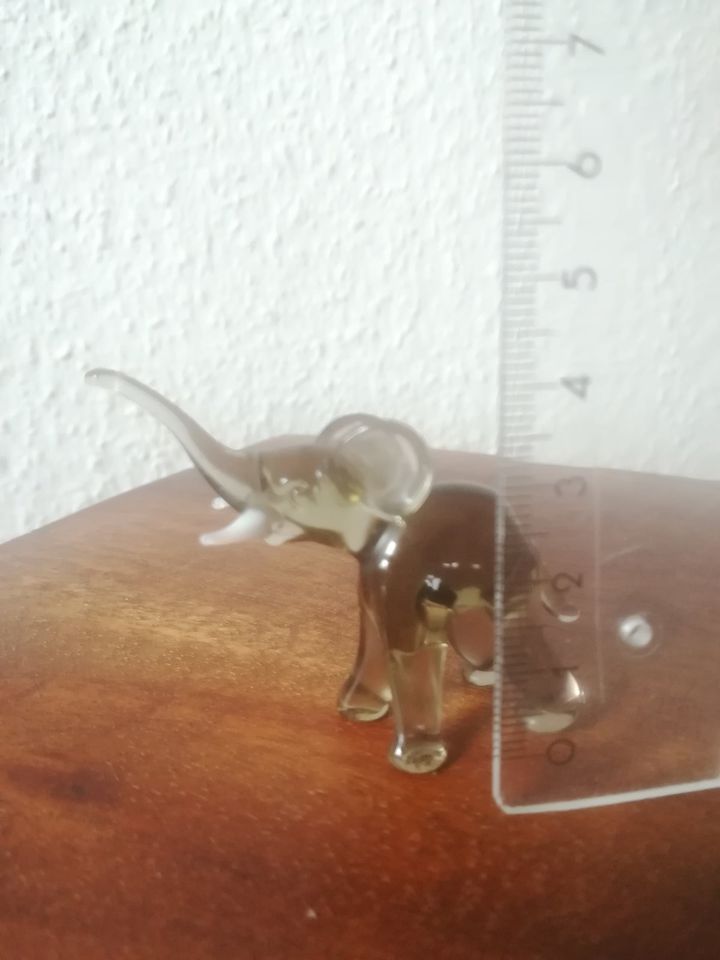 mini Glasfiguren Glastiere Hunde Kuh Elefant Delphin Käfer in Gera