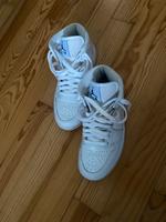 Nike Air Force 1 Saarland - Schwalbach Vorschau