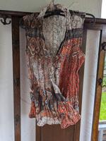 Tolle Bluse Biba 36 Wickelform Knitterlook Paisley orange braun Baden-Württemberg - Crailsheim Vorschau