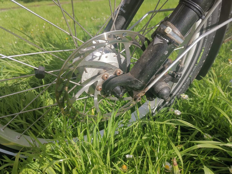 Gazelle Sesselrad Liegerad vollgefedert in Köln