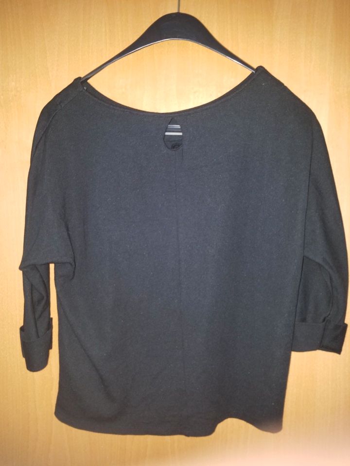 Orsay Schwarzes Shirt 3/4- Arm Gr 40 in Leipzig