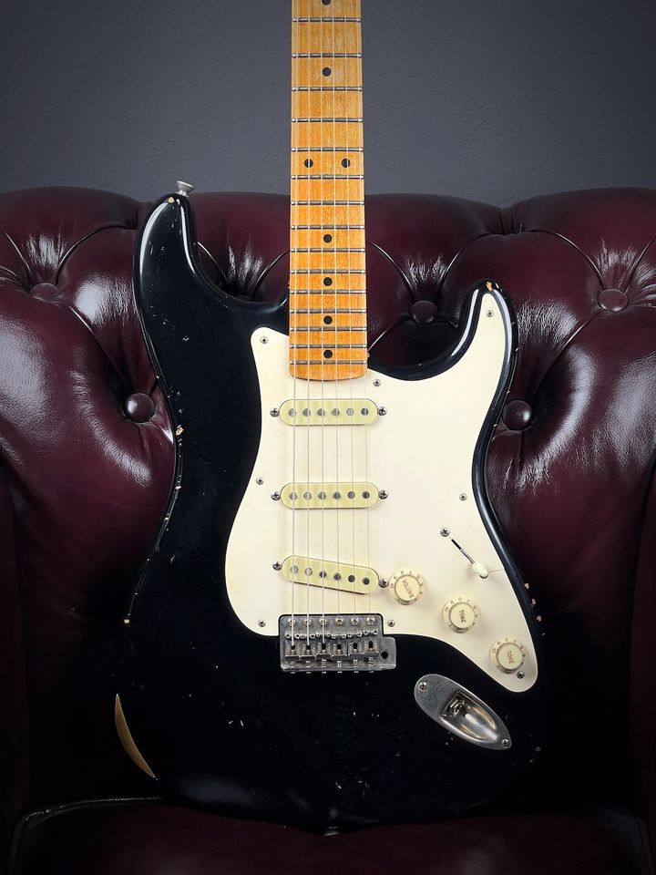 2012 Fender Custom Shop 56 Strat Relic Black in Kiefersfelden