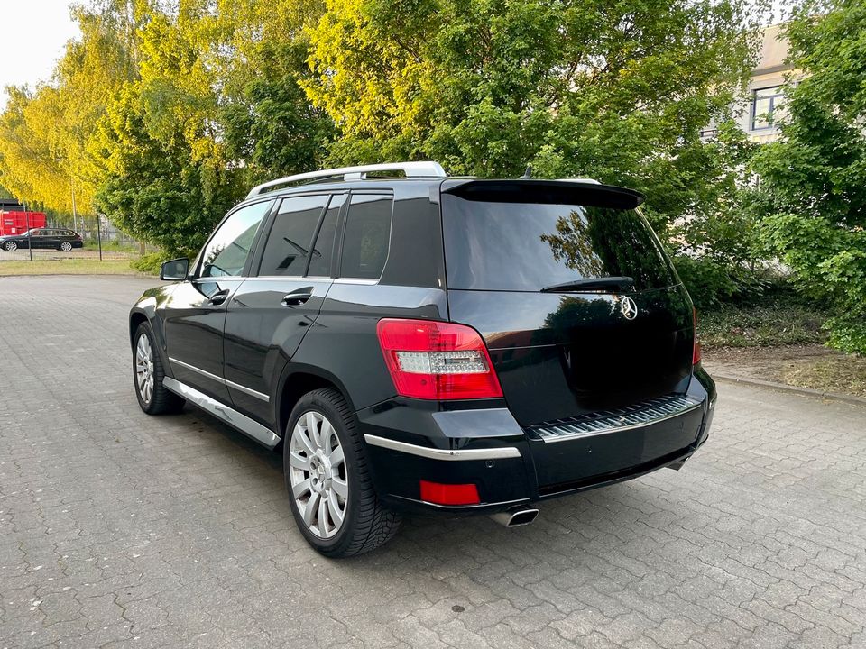 MERCEDES BENZ GLK 350 CDI 4 MATIC AUT XEN LEDER PDC TMP PANORMA in Hannover