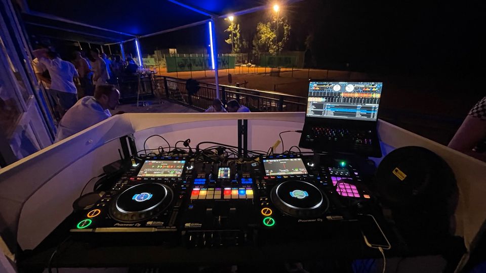 Pioneer CDJ 3000 & DJM S11 ZUR MIETE in Mönchengladbach