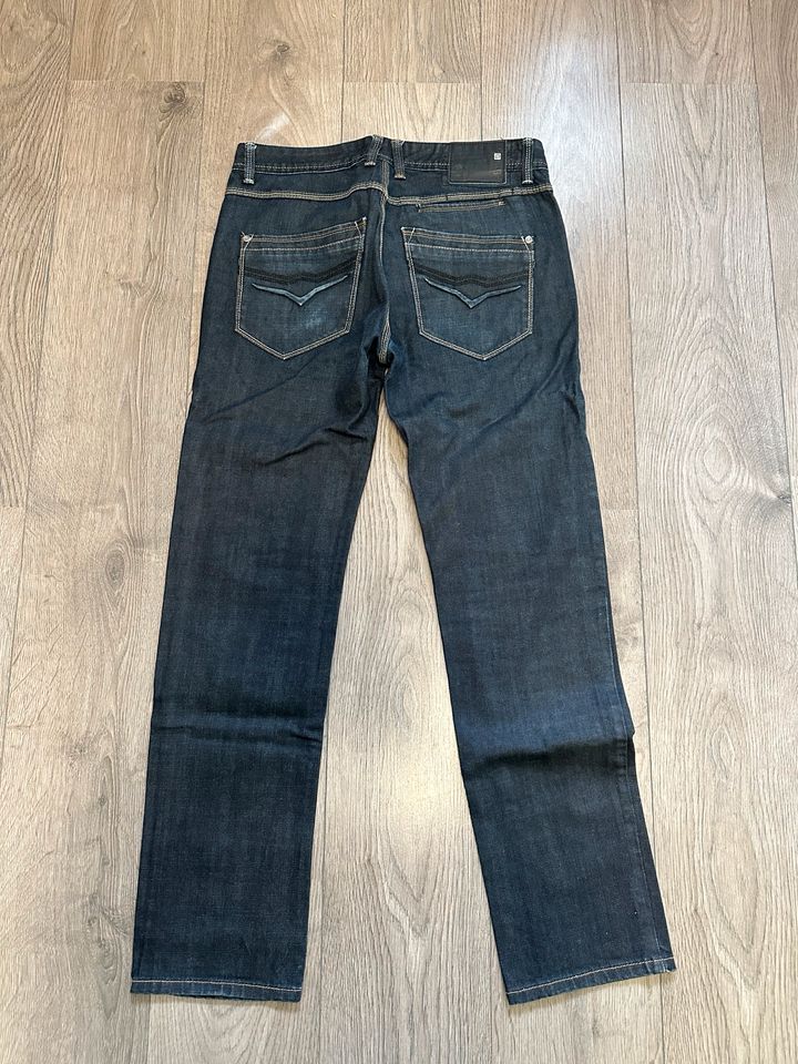 Jeans Hose Tom Tompson Gr. 31/32 in Bilshausen