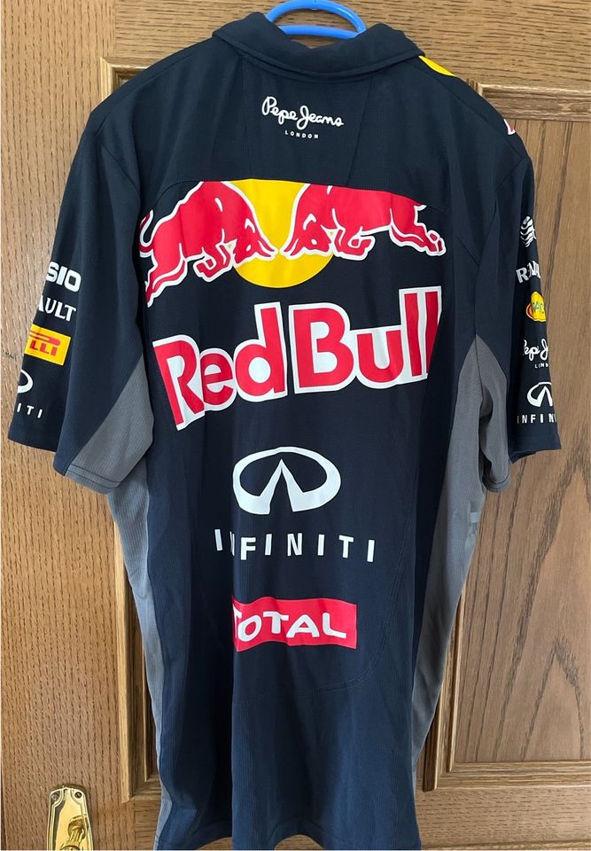 Red Bull Optik Poloshirt XL in Sargstedt