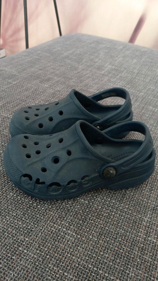 CROCS gr.29-30  18.3cm Wasser Bade Strand Sandalen in Berlin