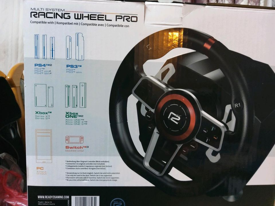 PS4  Lenkrad  Racing Wheel PRO   175 €  (Neu ) in Berlin