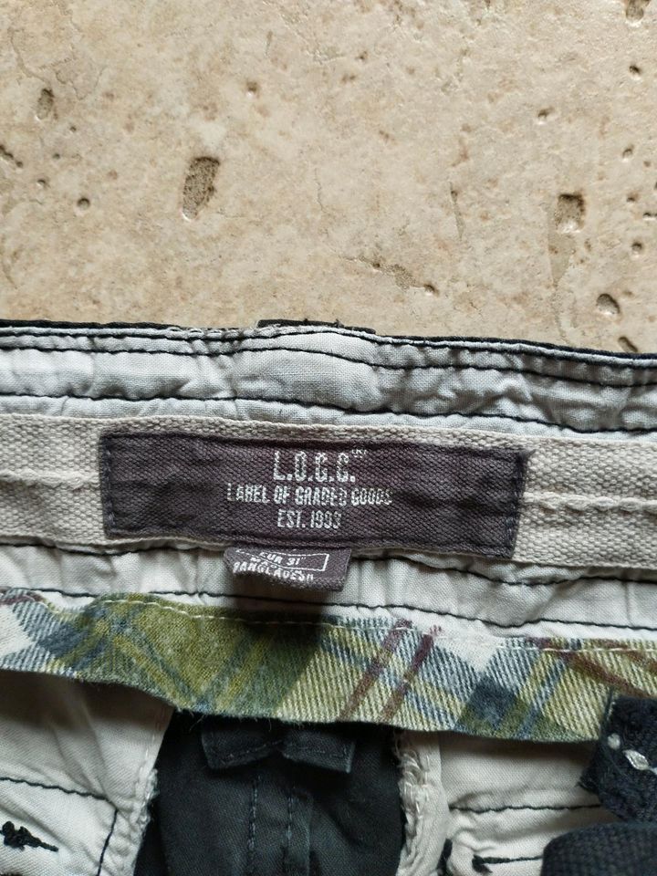 H & M Jeans im Baggy Style Gr 31 Männer in Wallerstein