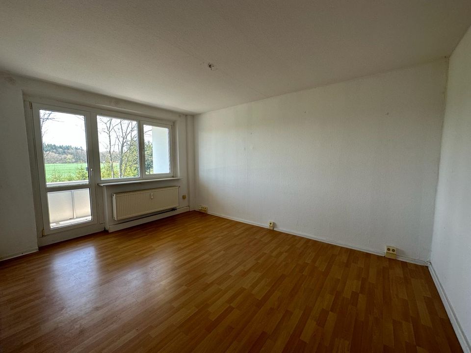 Frisch renovierte 2-Zimmer-Wohnung im 2.OG, in sanierter, ruhiger Wohnanlage ! in Tessin