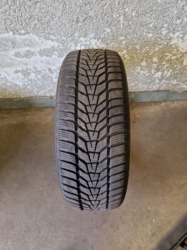 1x Hankook Winter i cept Evo3 225/55 R 18 102V Winterreifen in Freinsheim