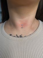 Piercing/Microdermal in Hochfeld Duisburg - Duisburg-Mitte Vorschau