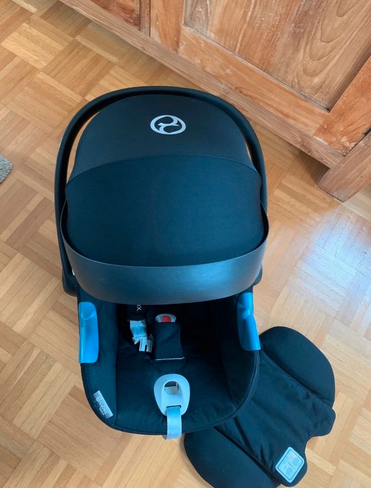 Kindersitz Auto Babyschale CYBEX Gold Anton inkl. Base M black in Molfsee