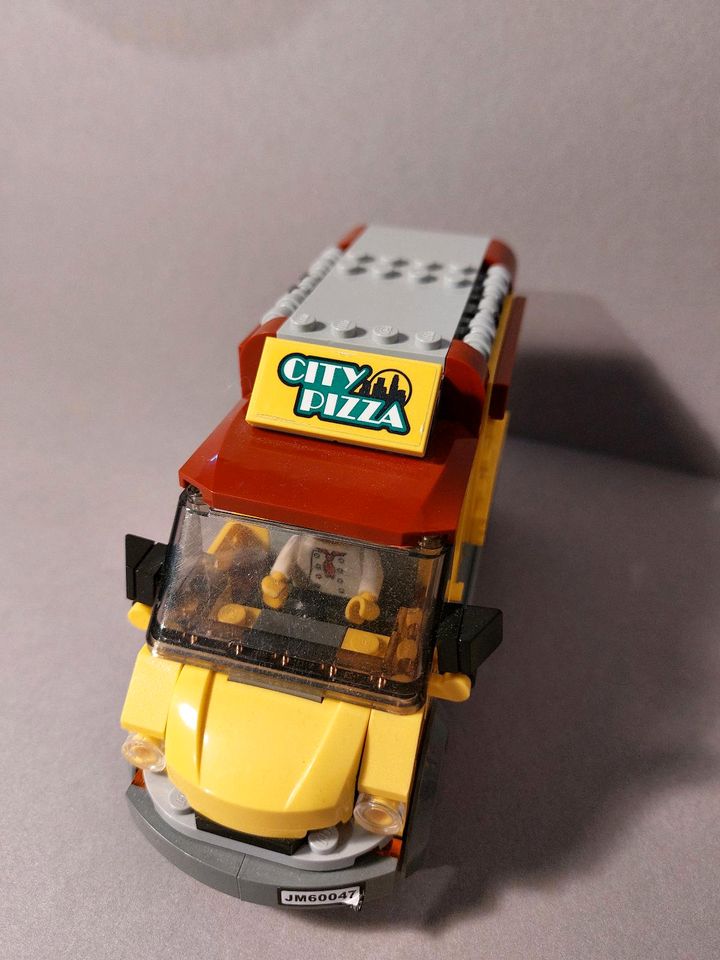 Lego City Pizza-Truck (60150) in Paderborn