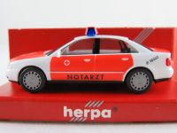 Herpa 044004 Audi A4 Limousine (1994) "BRK / NOTARZT" 1:87/H0 Bayern - Bad Abbach Vorschau