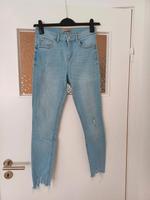 Primark Röhrenjeans mir hohem bund Gr. 38 Hamburg - Harburg Vorschau