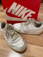 Nike Gr. 36 36,6 Sneaker Court Low Berlin - Biesdorf Vorschau