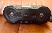 Top Zustand! Sony ZS-RS70BTB DAB+  Boombox CD Radio Player Frankfurt am Main - Ostend Vorschau