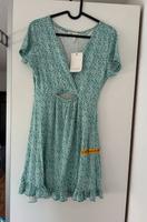 Pull&bear sommerkleid minikleid mit blumen weiss türkis blau S Niedersachsen - Oyten Vorschau