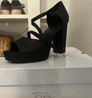 Catwalk Schuhe high heels schwarz Nordrhein-Westfalen - Geilenkirchen Vorschau