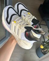 Adidas Ultraboost Laufschuhe in Größe 40 Niedersachsen - Nienburg (Weser) Vorschau