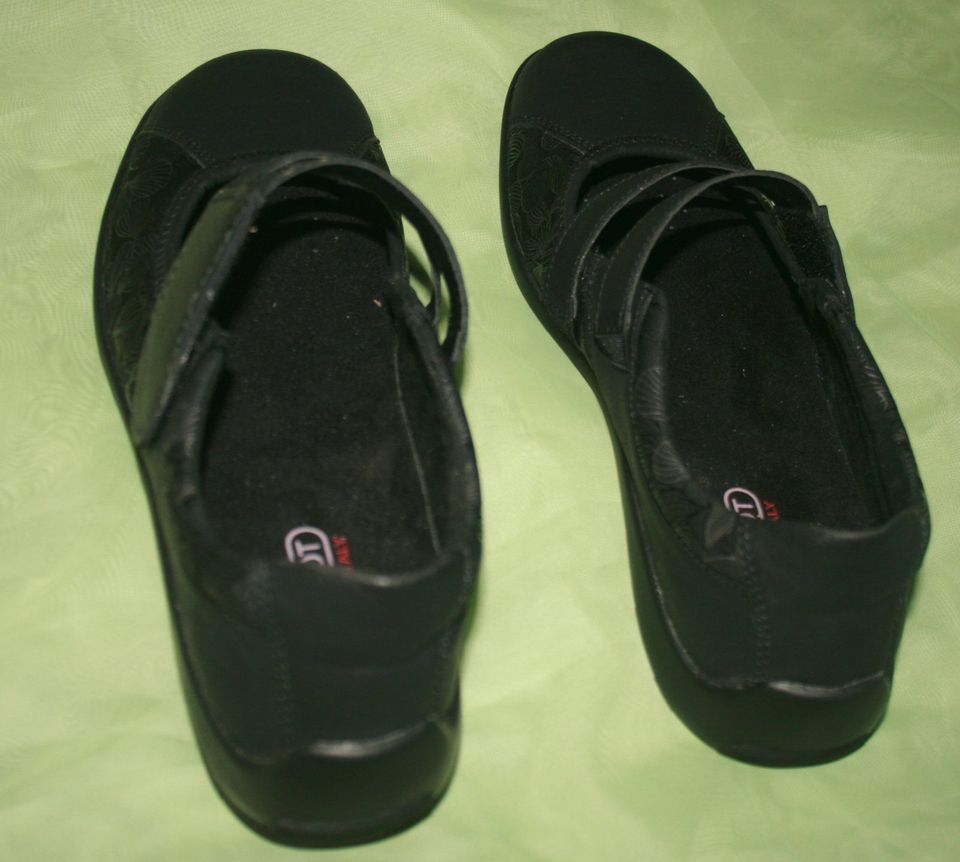 Damenschuhe Sandalen Gr. 40 Remonte wie neu in Wüstenfelde