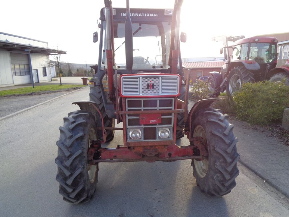 IHC 844S Allrad, Comfort 2000, Frontlader, Case IH, Traktor in Erndtebrück