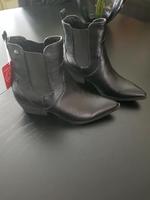 S Oliver  Western Boots schwarz ,Gr 38/39 Hessen - Kronberg im Taunus Vorschau