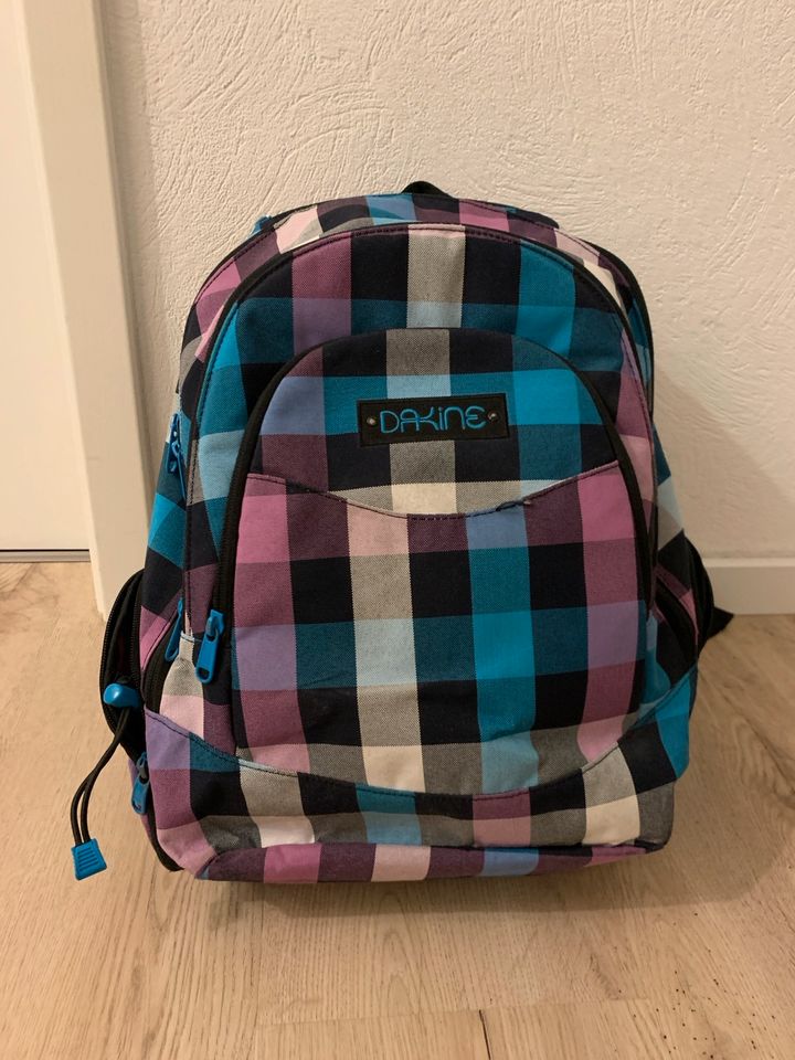 DAKINE Schul/Freizeitrucksack in Preußisch Oldendorf